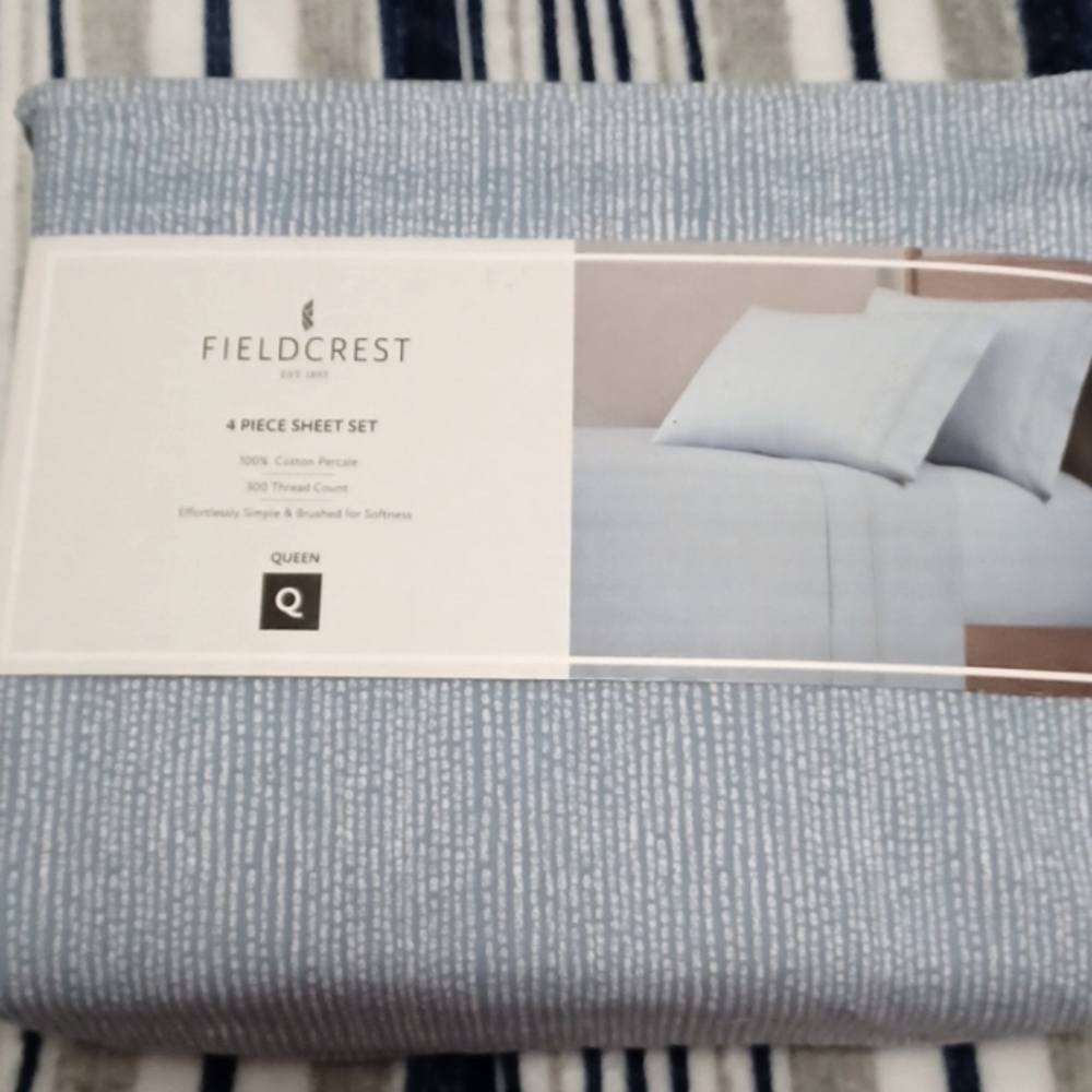 NEW Queen sheet set